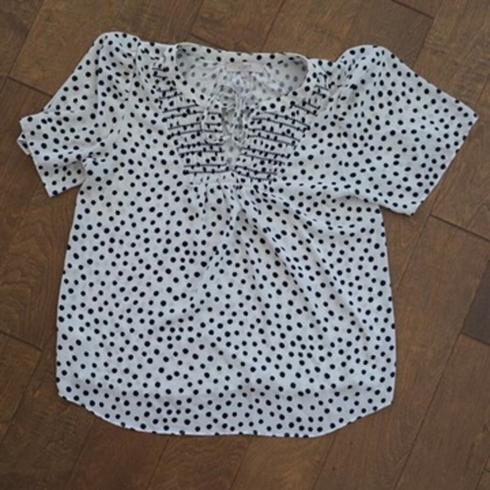 Loft Short Sleeve Smocked Front Tie Poka Dot Top White Navy Womens Size Large